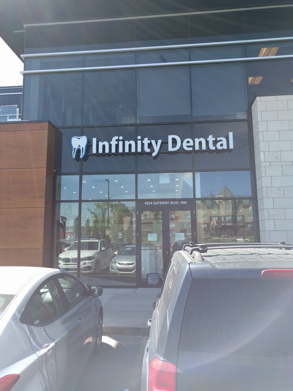 Infinity Dental | 4224 Gateway Blvd., Edmonton, AB T6J 5J7, Canada | Phone: (780) 425-4333