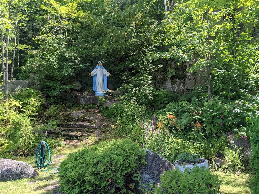 Our Lady of Lourdes Sanctuary | 18 Rue Bourget, Rigaud, QC J0P 1P0, Canada | Phone: (450) 451-4631