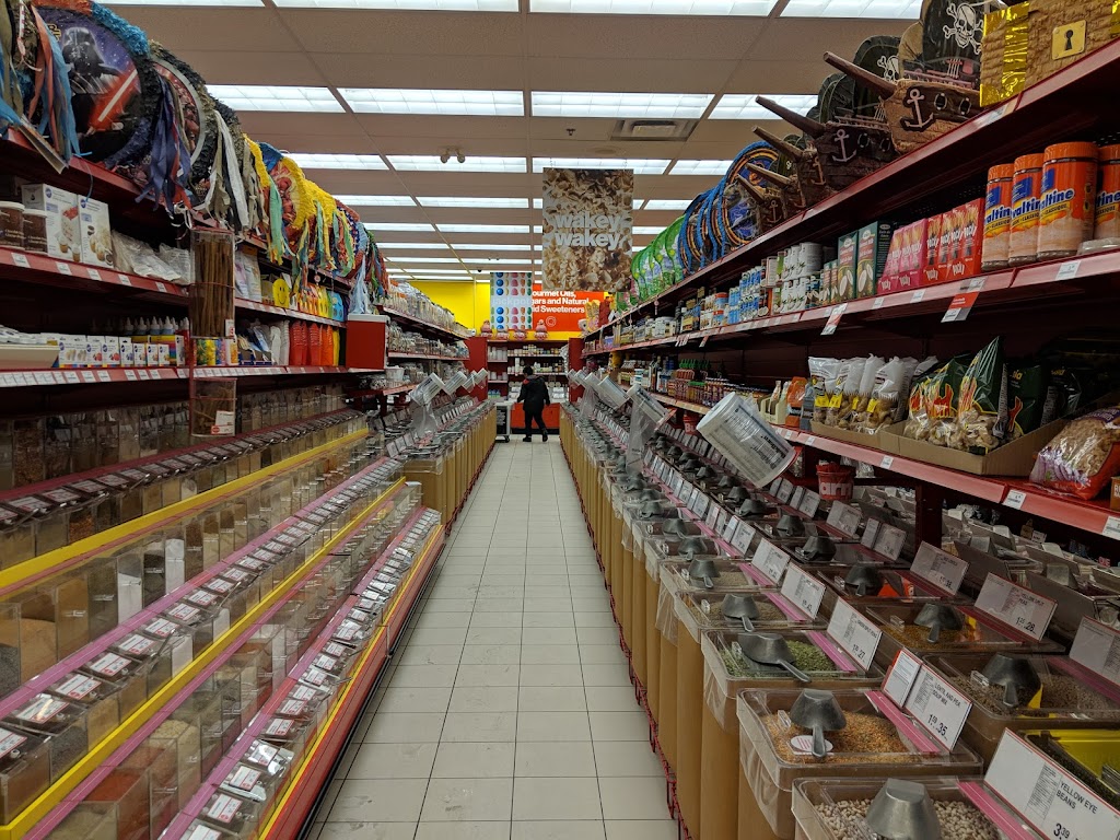 Bulk Barn | 2810 Major MacKenzie Dr W, Maple, ON L6A 3L2, Canada | Phone: (289) 304-7667