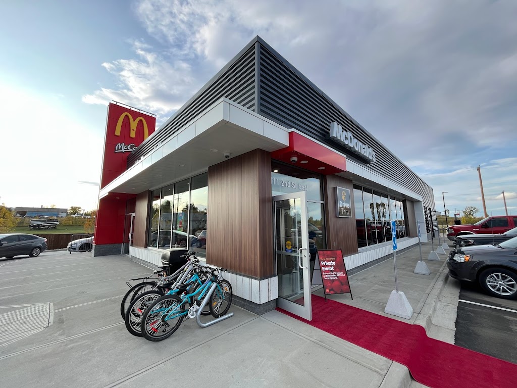 McDonalds | 112 1 St E, Cardston, AB T0K 0K0, Canada | Phone: (587) 787-1629