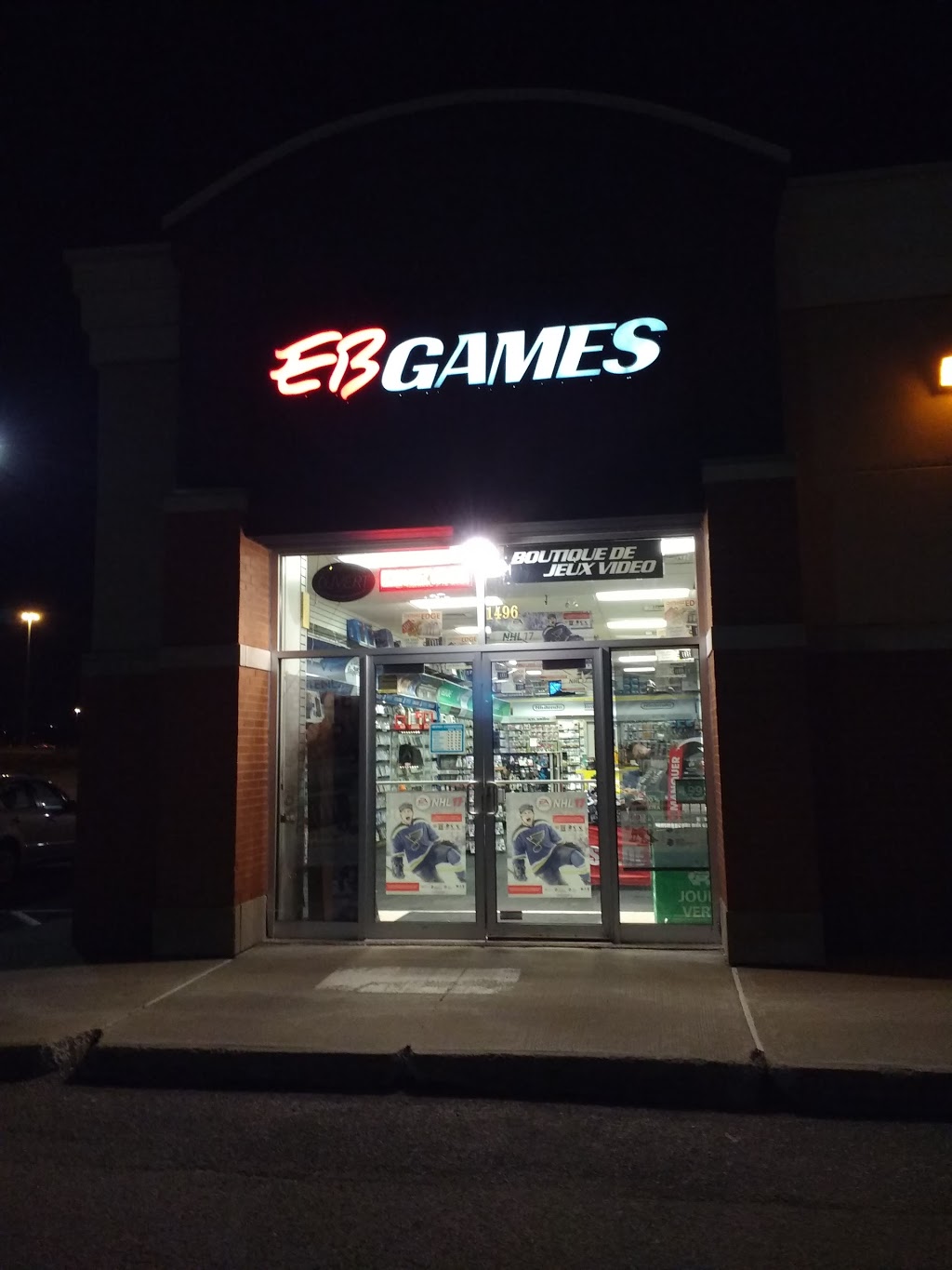 EB Games | Méga Centre Sainte-Foy, 1498 Avenue Jules Verne, Suite 103, Sainte-Foy, QC G2G 2R5, Canada | Phone: (418) 871-3024