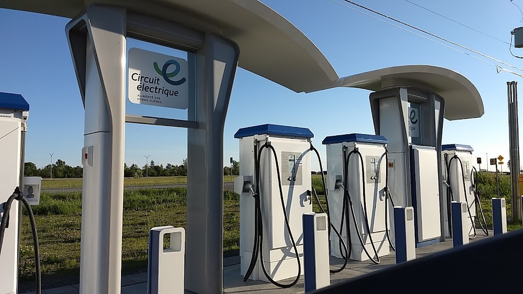 Electric Circuit Charging Station | 265 Rue de lIndustrie, Otterburn Park, QC J3G 4S6, Canada | Phone: (800) 686-9243