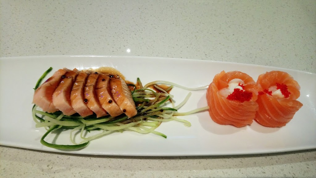 Moon Sushi | 1900 Fowler Dr, Mississauga, ON L5K 1T7, Canada | Phone: (905) 916-7888