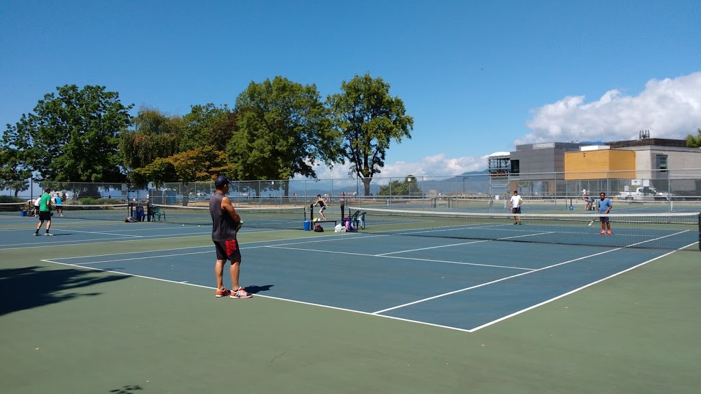 Kitsilano Beach Tennis Courts | Kitsilano, Vancouver, BC V6J 5N2, Canada | Phone: (778) 823-6552