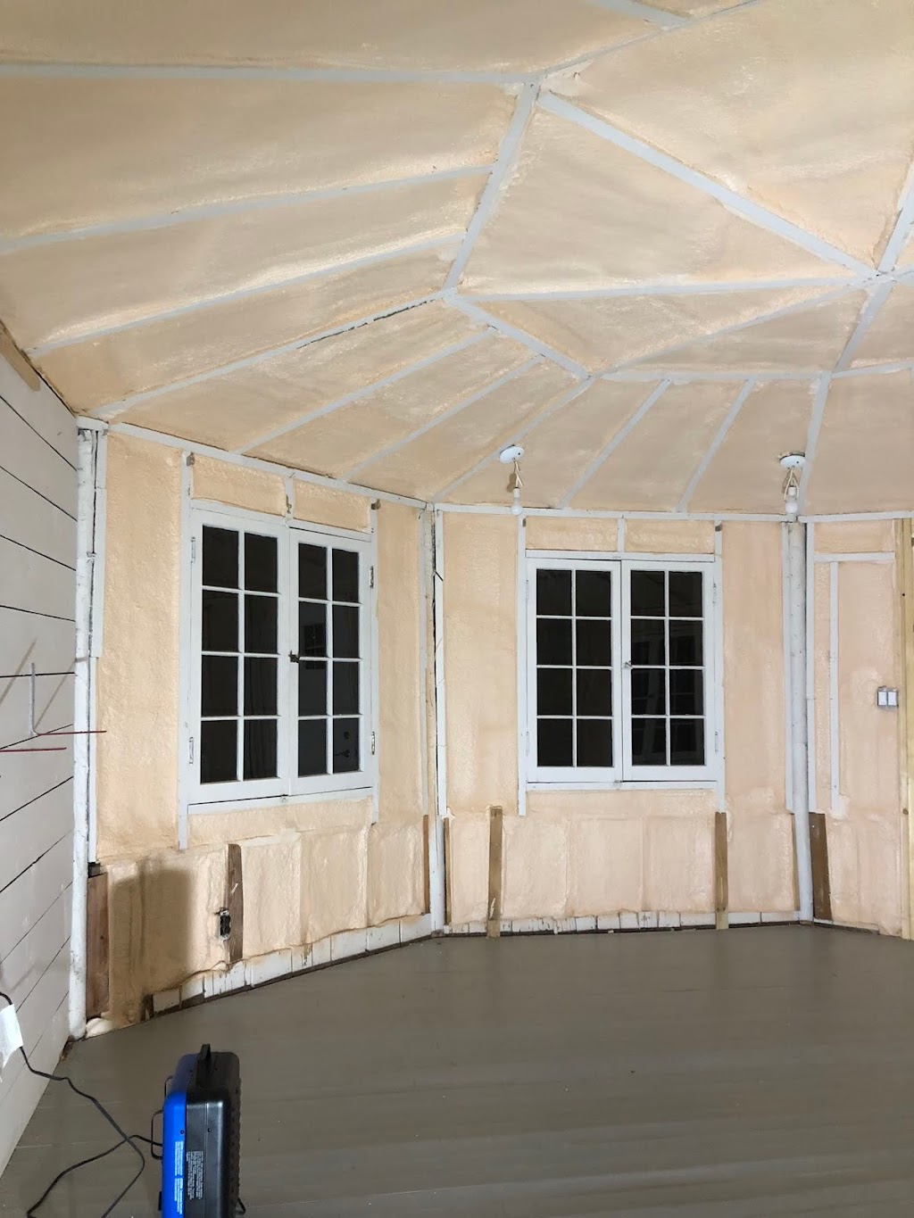 EcoLogic Spray Foam Insulation | 177 Queenston St, Winnipeg, MB R3N 0W6, Canada | Phone: (204) 509-3626