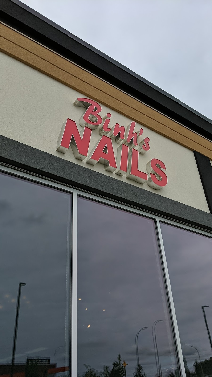 Binhs Nails Northwest Crossing | 729 Mistatim Way NW, Edmonton, AB T6M 0M8, Canada | Phone: (780) 454-7693