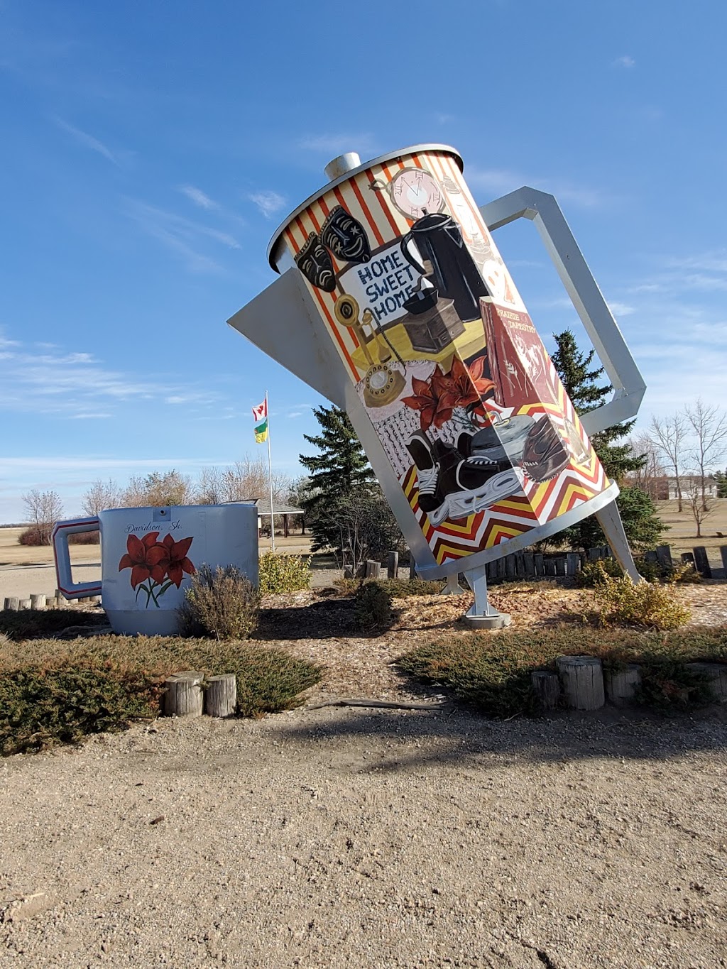 Big Coffee Pot and Cup | 1A0, Davidson, SK S0G 1A0, Canada | Phone: (306) 567-5564