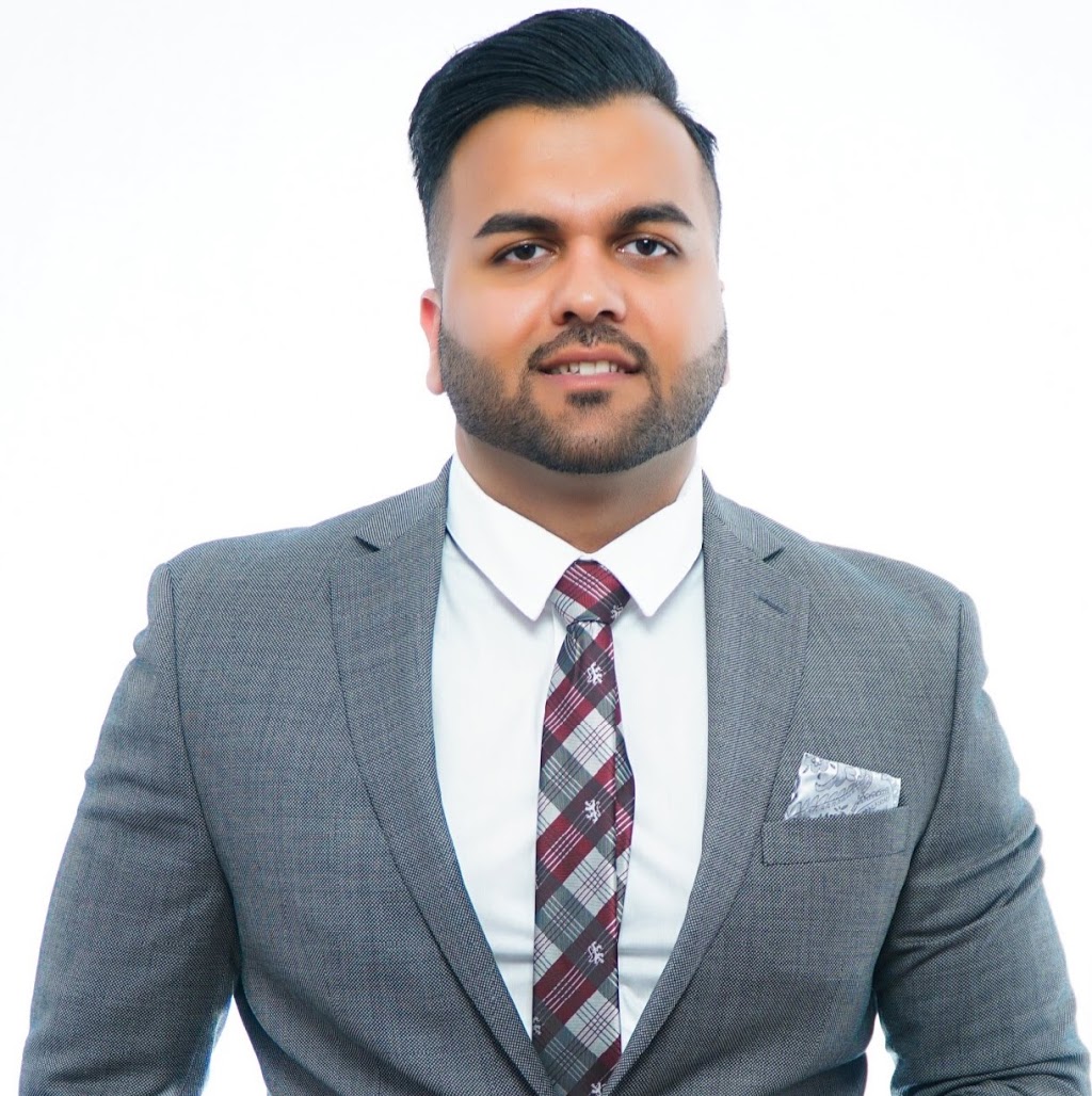 Sam Bakhshi-Real Estate | 11160 Yonge St, Richmond Hill, ON L4S 1H5, Canada | Phone: (647) 920-3942