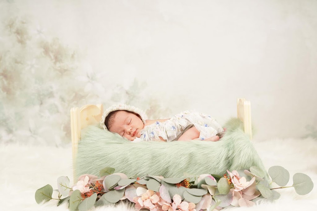 Itsy Bitsy Baby Photography | 42 Lyncroft Dr, Scarborough, ON M1E 1X7, Canada | Phone: (647) 921-4991