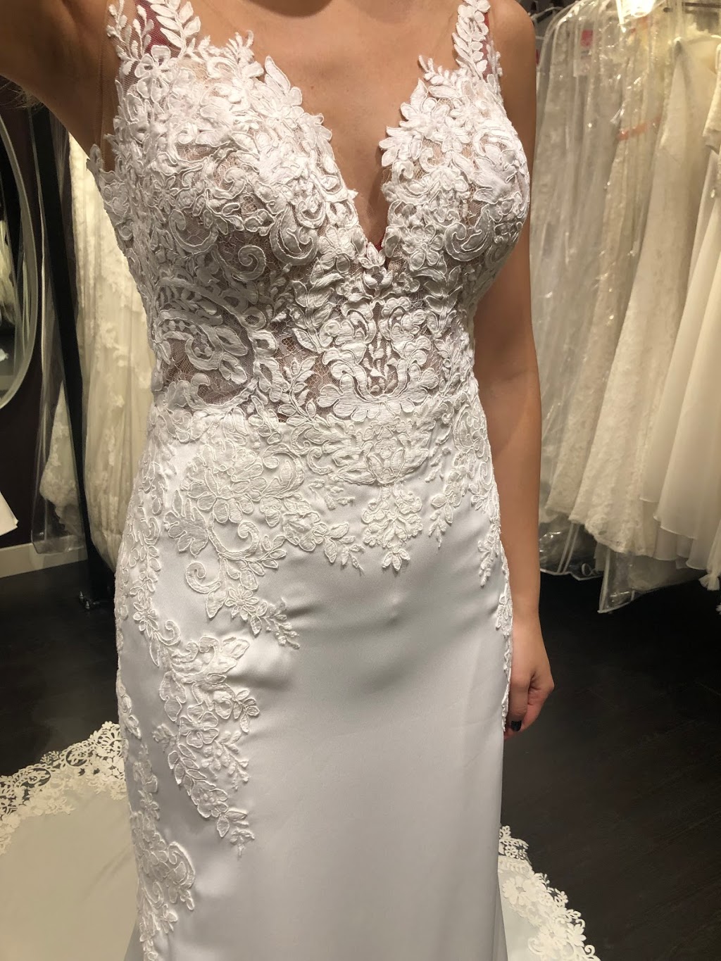 Djamila Bridal | 5950 Victoria Dr, Vancouver, BC V5P 3X2, Canada | Phone: (604) 723-9492