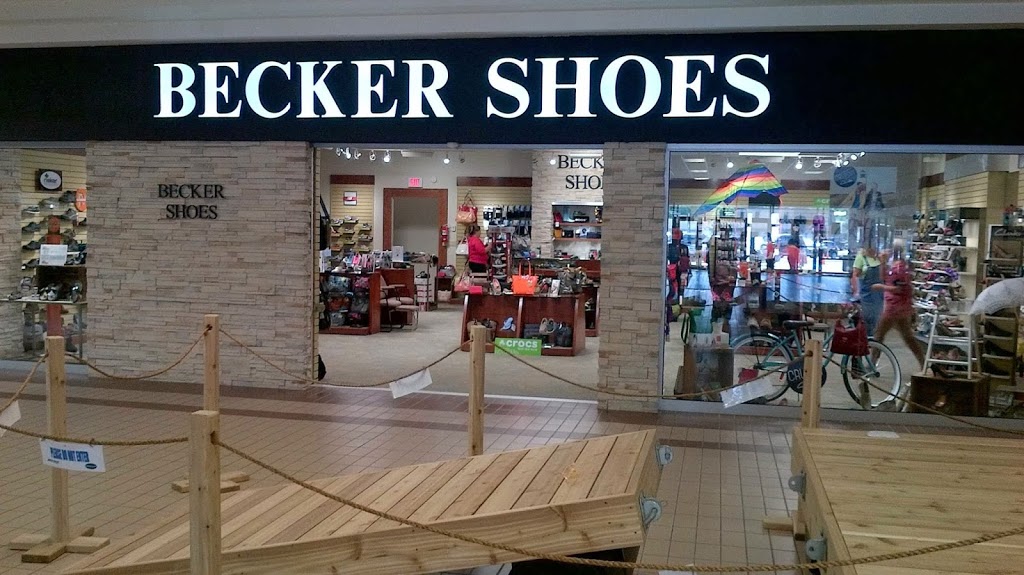 Becker Shoes Huntsville | The Huntsville Place Mall, 70 King William St, Huntsville, ON P1H 2A5, Canada | Phone: (705) 787-0991