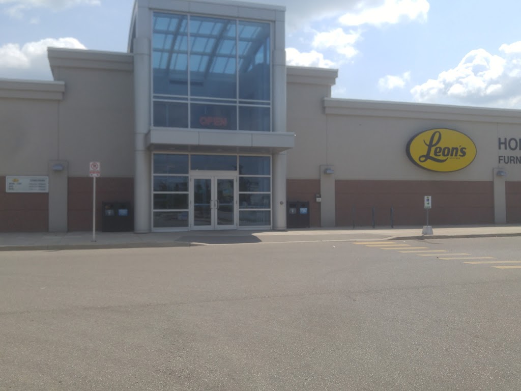 Leons Furniture | 218 Henry St, Brantford, ON N3S 7R4, Canada | Phone: (519) 753-0834