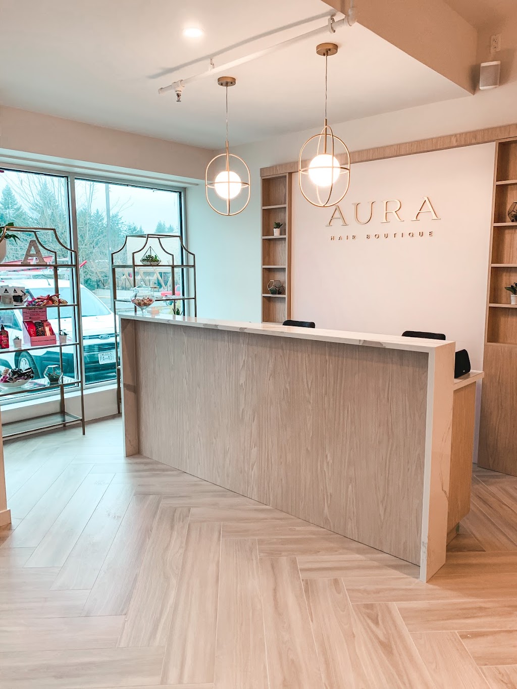 Aura Hair Boutique | 5800 Turner Rd #403, Nanaimo, BC V9T 6J4, Canada | Phone: (250) 751-8809
