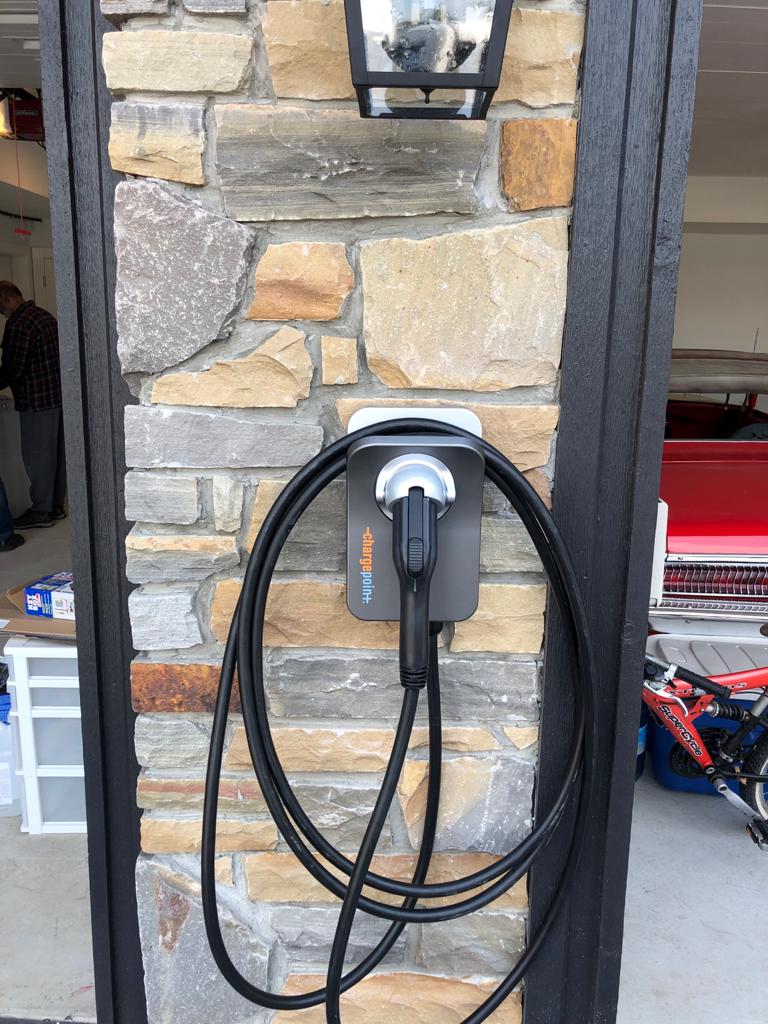 EV Charger EXPRESS | 552 Clarke Rd #328, Coquitlam, BC V3J 0A3, Canada | Phone: (604) 998-8820