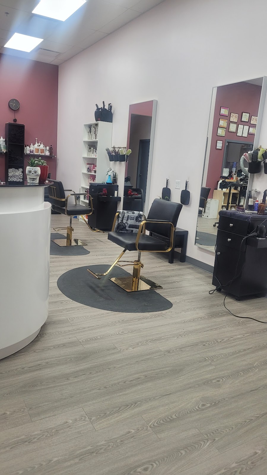 Sweet & sassy hair salon | 3711 8 Ave SW, Edmonton, AB T6X 2E9, Canada | Phone: (780) 850-0752