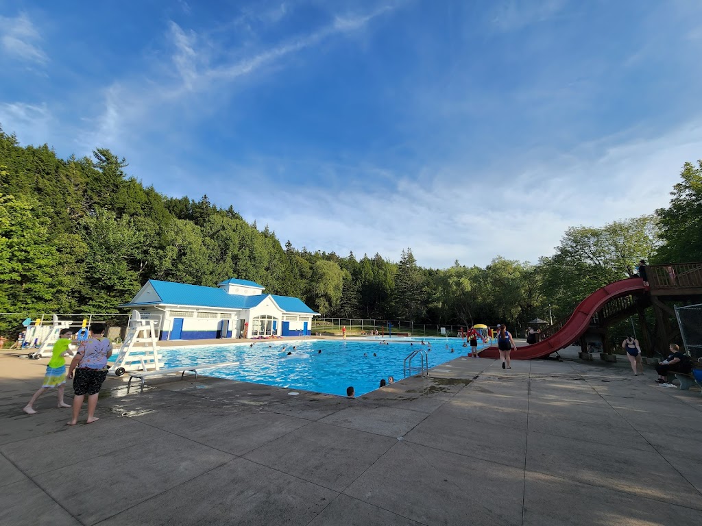 Victoria Park Pool | 2 Adam St, Truro, NS B2N 6J3, Canada | Phone: (902) 895-7078