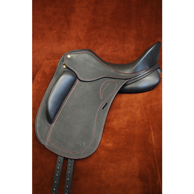 DK Saddlery Ltd | 254207 Bearspaw Rd, Calgary, AB T3R 1G1, Canada | Phone: (403) 240-3945