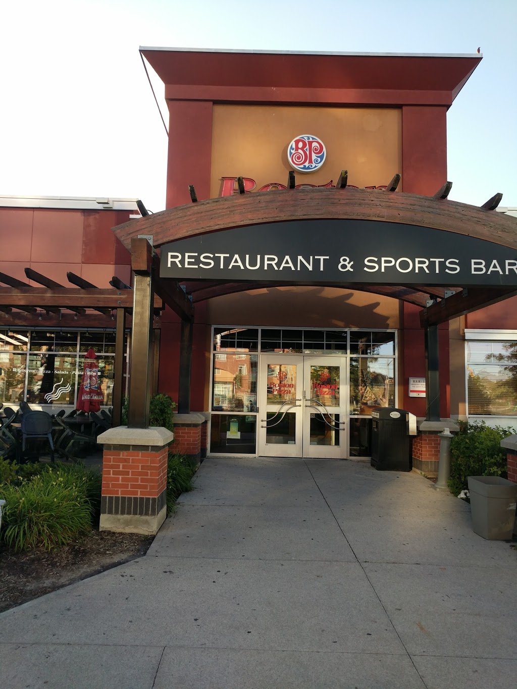 Boston Pizza | 2915 Eglinton Ave W, Mississauga, ON L5M 6J3, Canada | Phone: (905) 569-0517