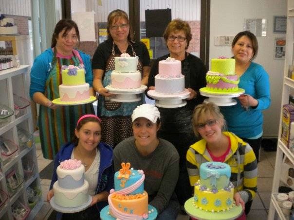 Icing Inspirations School & Cake Supply Shoppe | 14 Hoffman St, Kitchener, ON N2M 3M4, Canada | Phone: (519) 576-3364