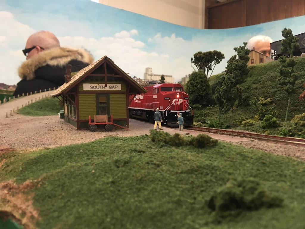 Hobby train show | 1141 Maple St, Fenwick, ON L0S 1C0, Canada