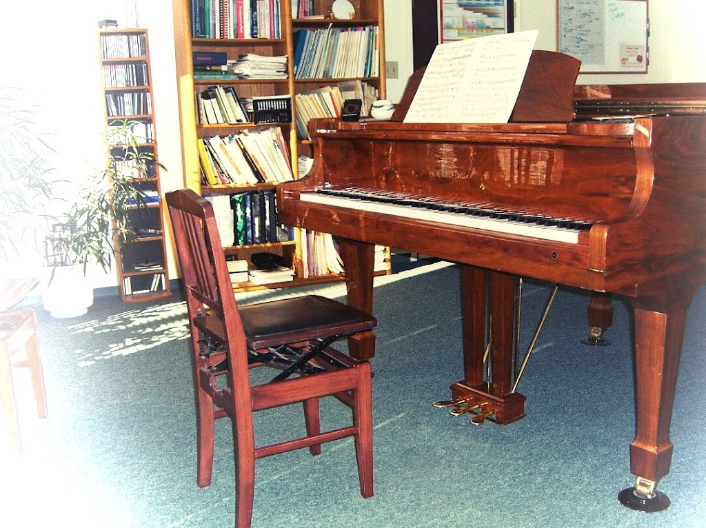 Hausauer Piano Studio | 906 8 Ave S, Lethbridge, AB T1J 1P4, Canada | Phone: (403) 380-6068