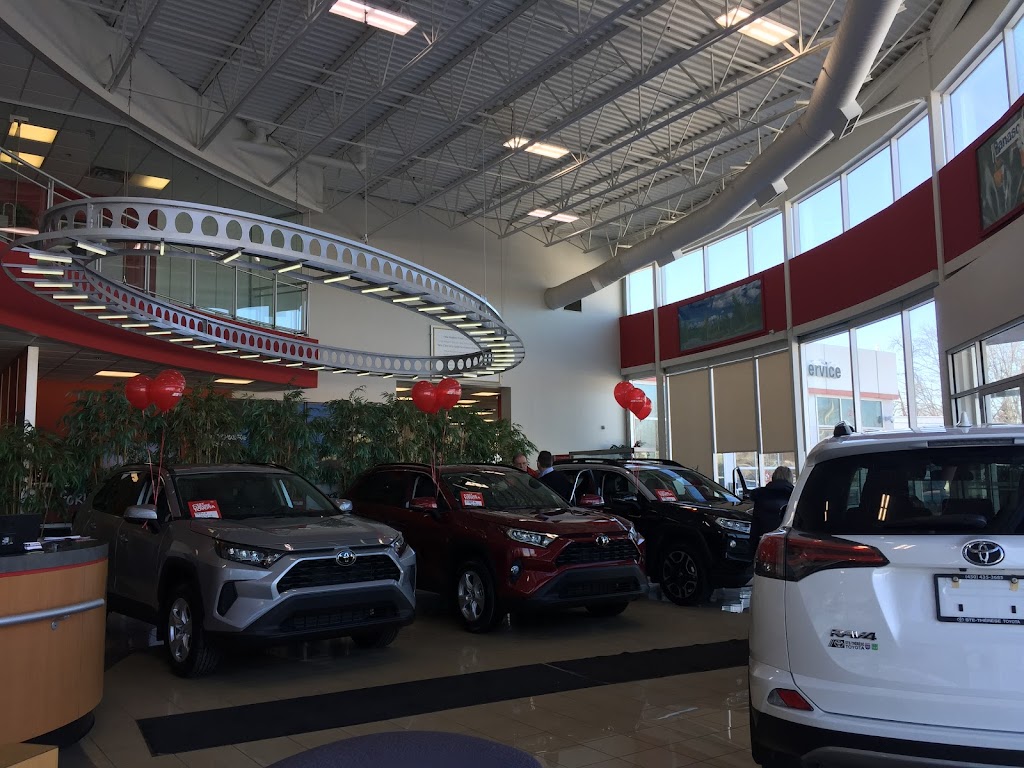 Blainville Toyota - Toyota Sainte-Thérèse | 120 Bd Desjardins E, Sainte-Thérèse, QC J7E 1C8, Canada | Phone: (450) 435-3685