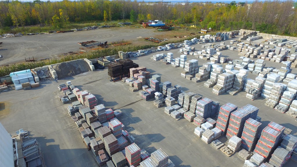 Hamilton Builders Supply | 1067 Barton St, Stoney Creek, ON L8E 5H1, Canada | Phone: (905) 643-1271
