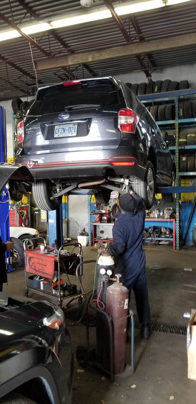 Nicos Auto Repairs & Services Inc | 3364 Mavis Rd, Mississauga, ON L5C 1T8, Canada | Phone: (905) 306-0704