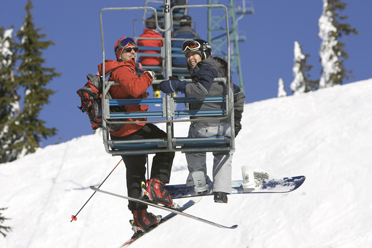 Yes Ski & Snowboard Rental Vancouver | 1351 Burrard St, Vancouver, BC V6Z 2B7, Canada | Phone: (604) 569-0088