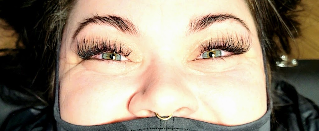 LASH LOOK BY JULIA | 88 Avonwood Dr #18, Stratford, ON N4Z 1B3, Canada | Phone: (519) 275-1428