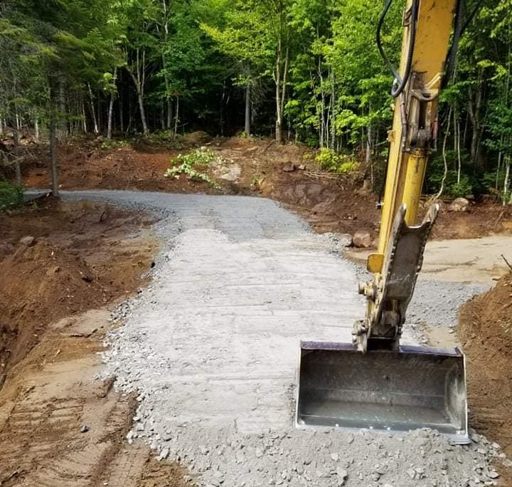 ✅J Roy Excavation (Excavation Lac supérieur) | 556 Mnt Brien, Lac-Supérieur, QC J0T 1J0, Canada | Phone: (819) 631-1017