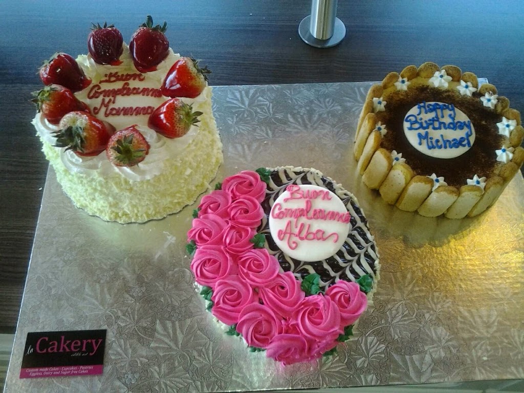 la Cakery | 6-954 Leathorne St, London, ON N5Z 3M5, Canada | Phone: (519) 601-5444