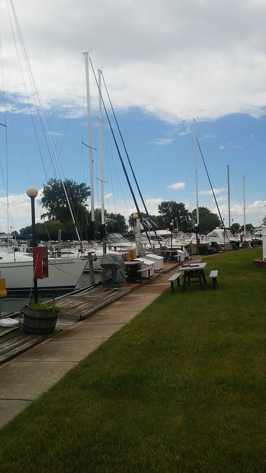 Markley Marine Inc | 31300 N River Rd, Harrison Charter Township, MI 48045, USA | Phone: (586) 469-6000