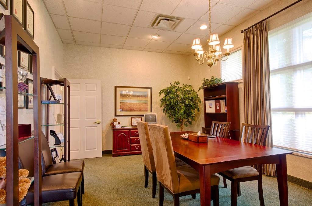 Memorial Funeral Home | 1559 Fanshawe Park Rd E, London, ON N5X 3Z9, Canada | Phone: (519) 452-3770