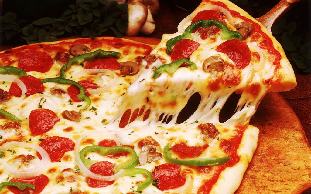 Speedy Pizza & wings | 4501 26 Ave SE, Calgary, AB T2B 1K3, Canada | Phone: (587) 470-3000