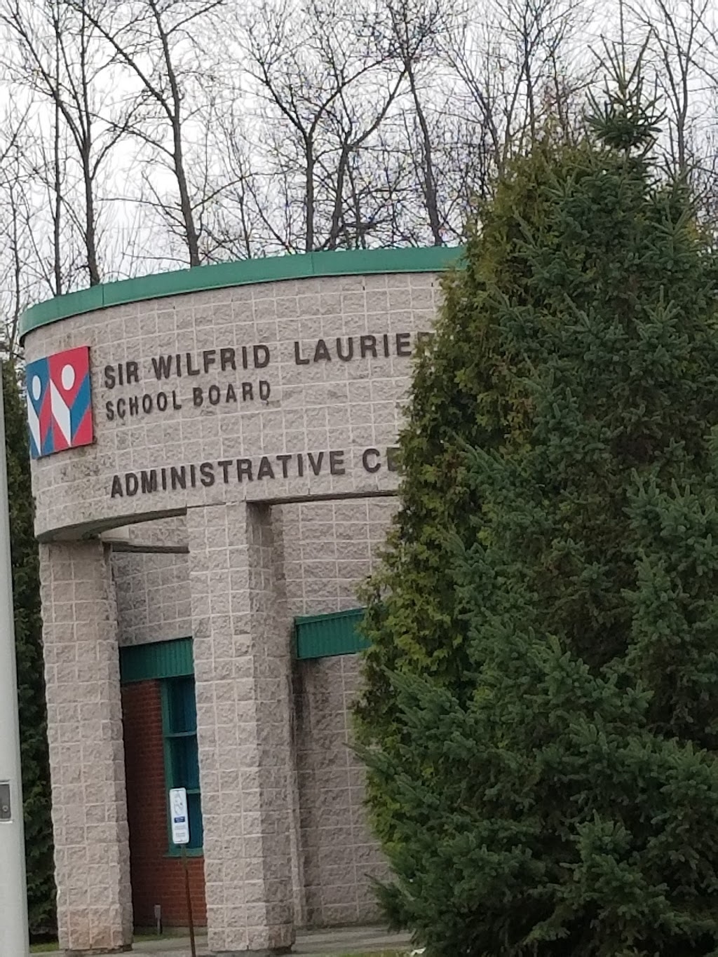 Sir Wilfrid Laurier School Board | 235 Mnt Lesage, Rosemère, QC J7A 4Y6, Canada | Phone: (450) 621-5600