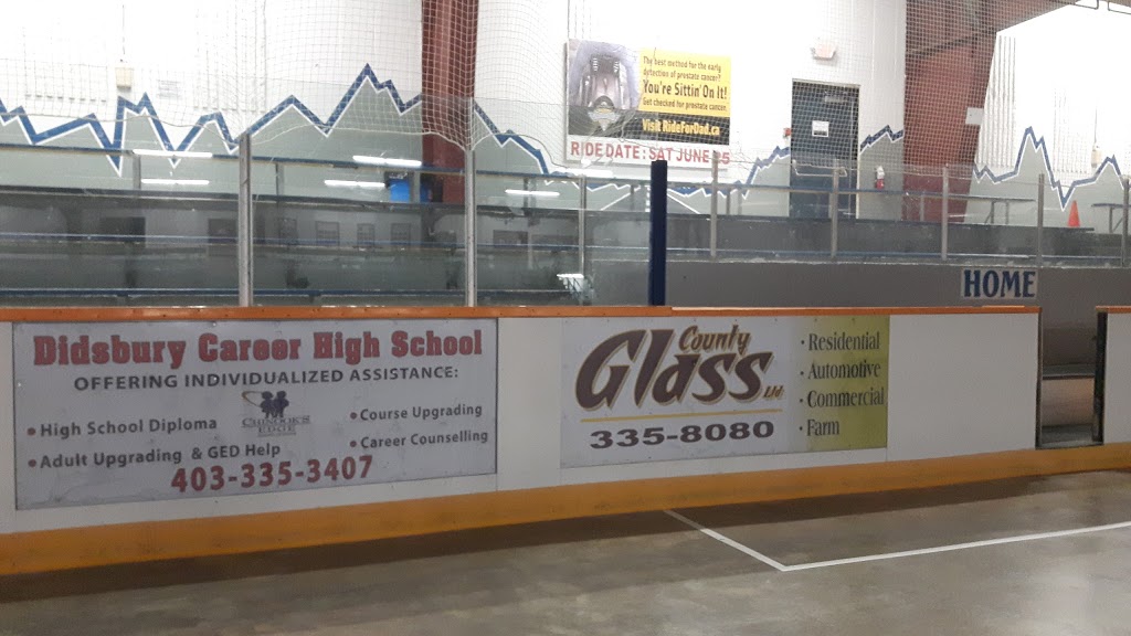 Didsbury Memorial Complex Arena | 1702 21 Ave, Didsbury, AB T0M 0W0, Canada | Phone: (403) 335-7369