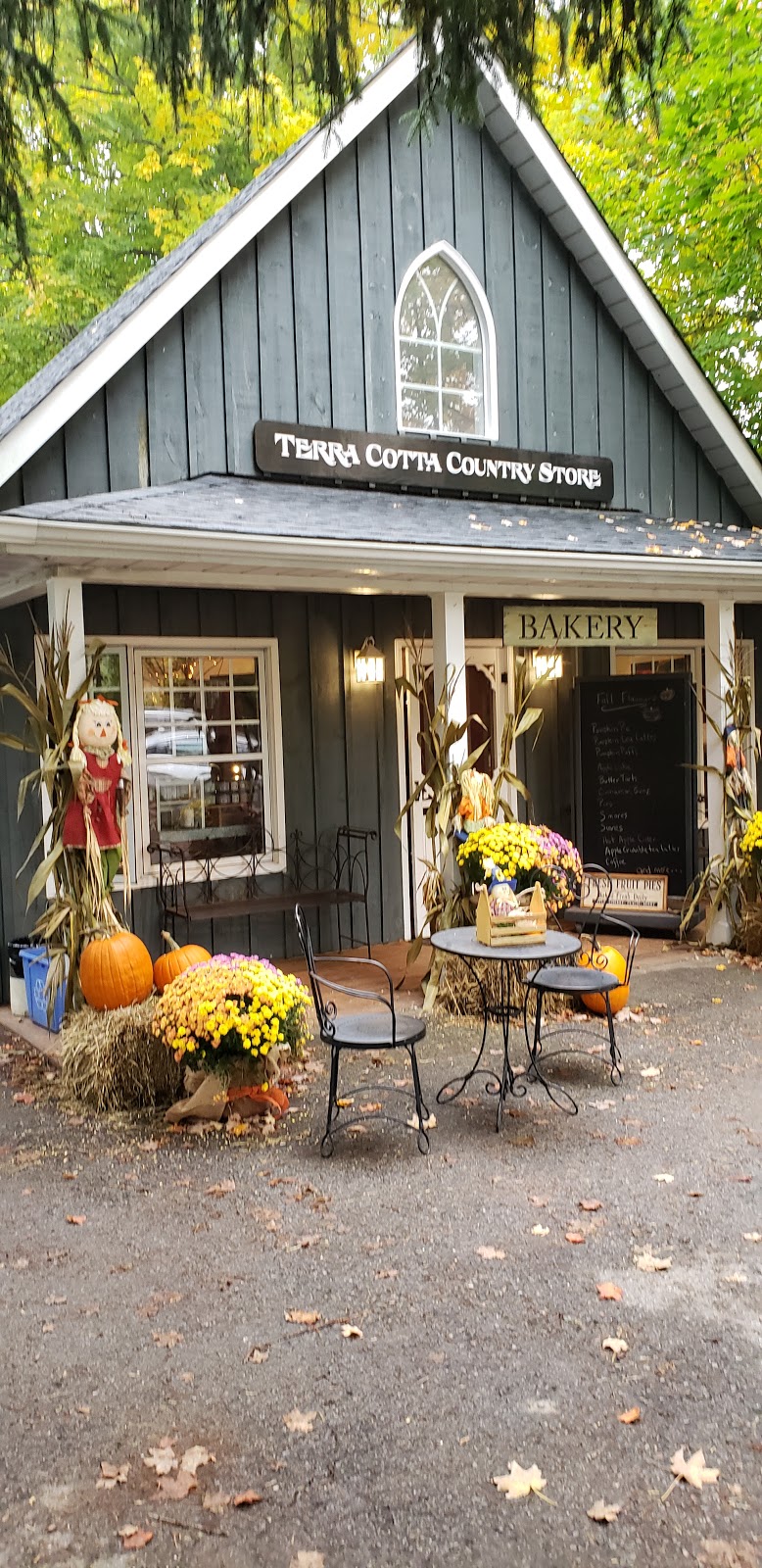 Terra Cotta Country Store | 119 King St, Terra Cotta, ON L7C 1P2, Canada | Phone: (905) 877-2210