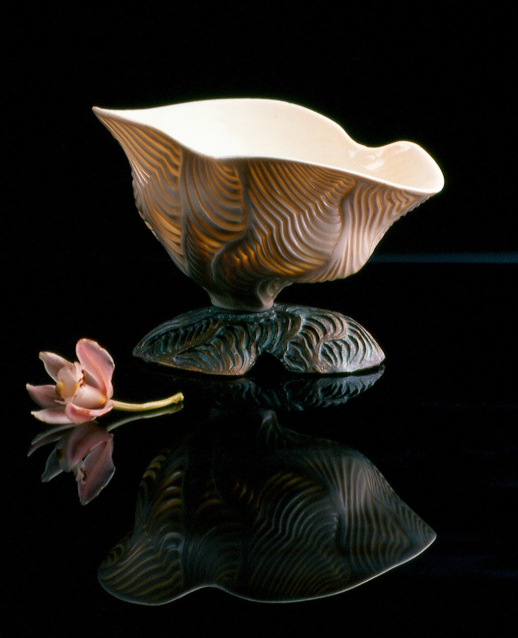 Rachelle Chinnery Porcelain | 4930 Paul Rd, Hornby Island, BC V0R 1Z0, Canada | Phone: (250) 335-3444