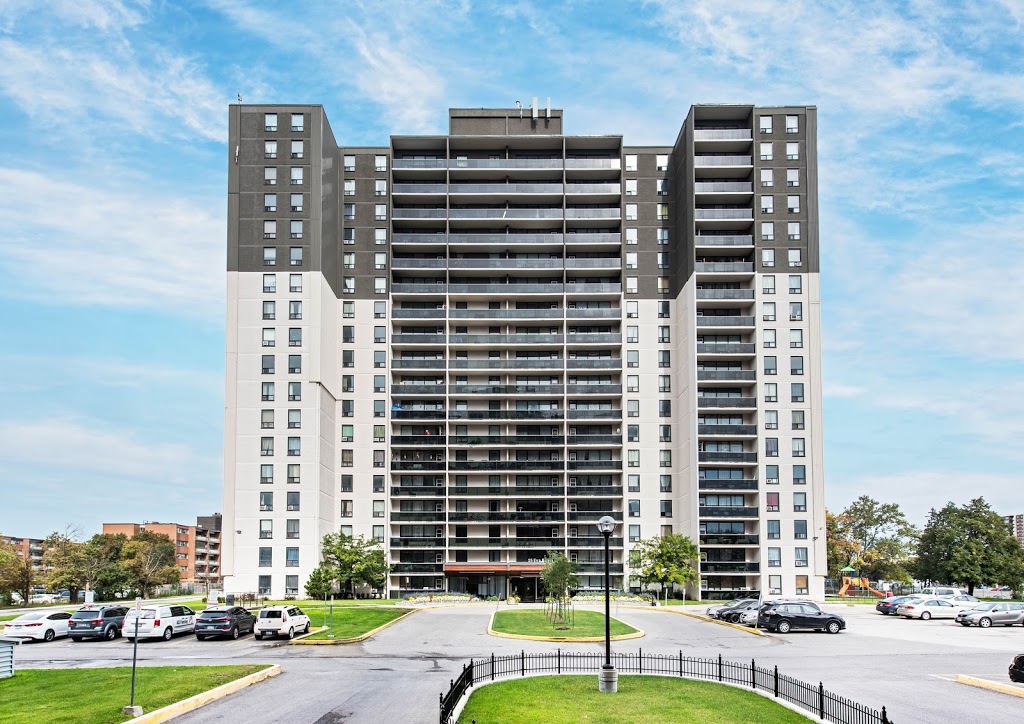 Diplomat Apartments - 15 Eva Road | 15 Eva Rd, Toronto, ON M9C 4W3, Canada | Phone: (289) 207-6747