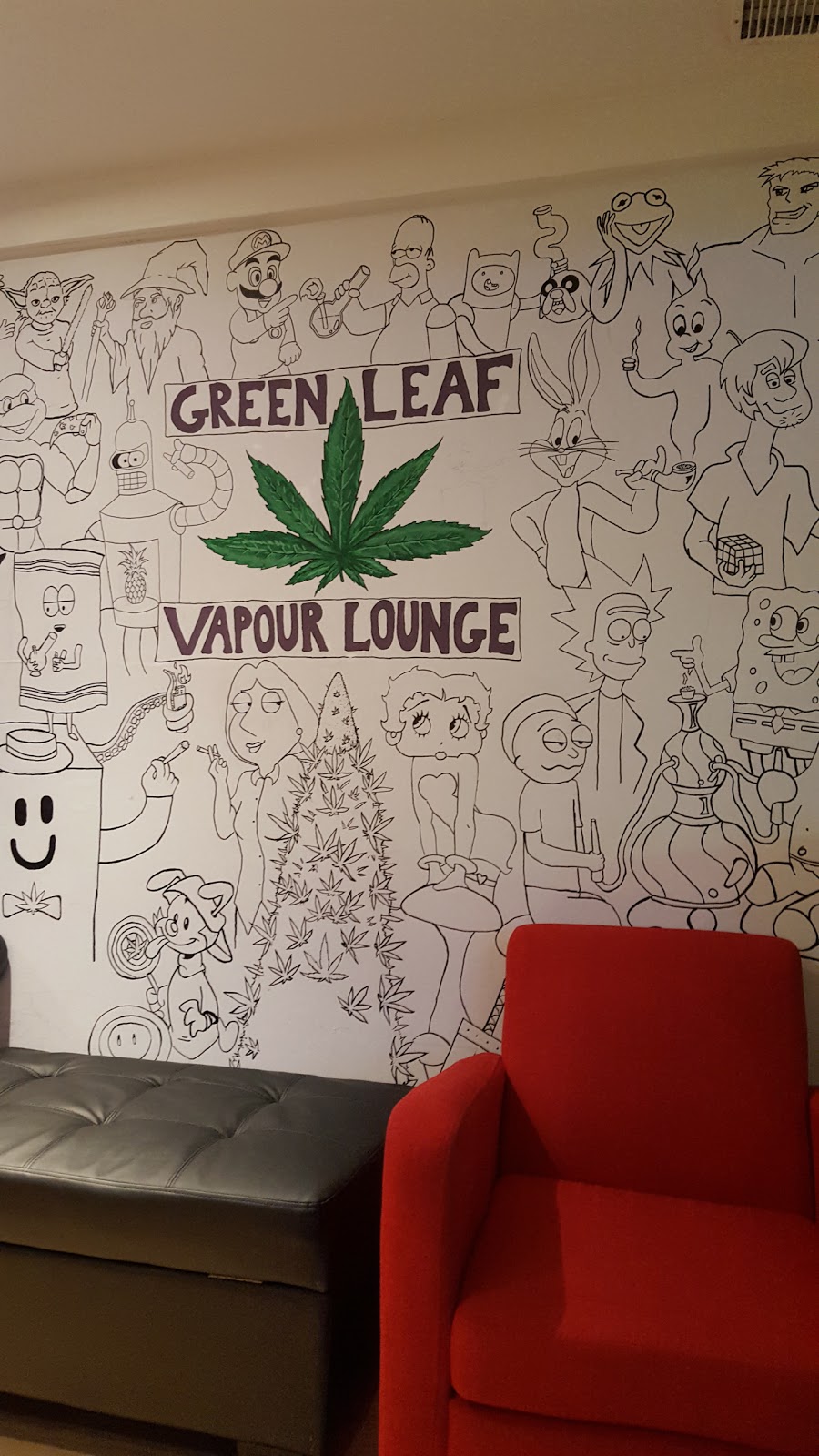 Green Leaf Vapour Lounge | 85 Rosedale Ave W #1, Brampton, ON L6X 1K1, Canada | Phone: (905) 555-5555