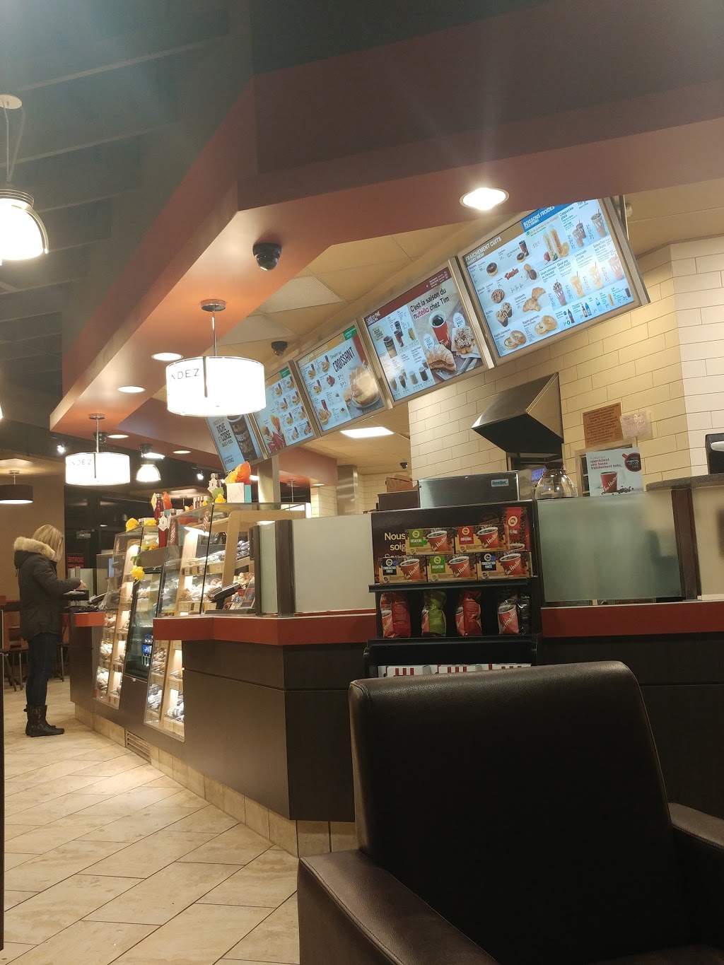 Tim Hortons | 6700 Boulevard des Chenaux, Trois-Rivières, QC G9C 0K6, Canada | Phone: (819) 693-2162