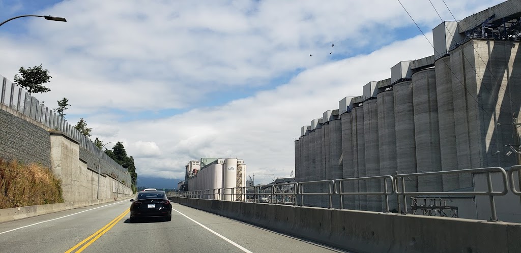 Cargill Grain Terminal | 801 Low Level Rd, North Vancouver, BC V7L 1A7, Canada | Phone: (204) 947-0141