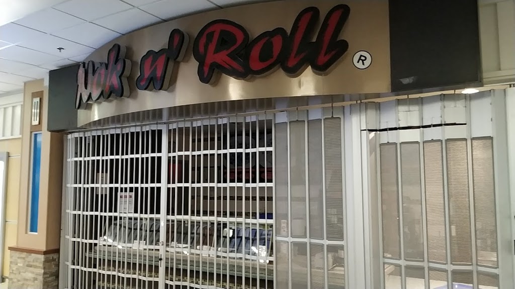 Wok n’ Roll | 3211 Grant McConachie Way, Richmond, BC V7B 0A4, Canada