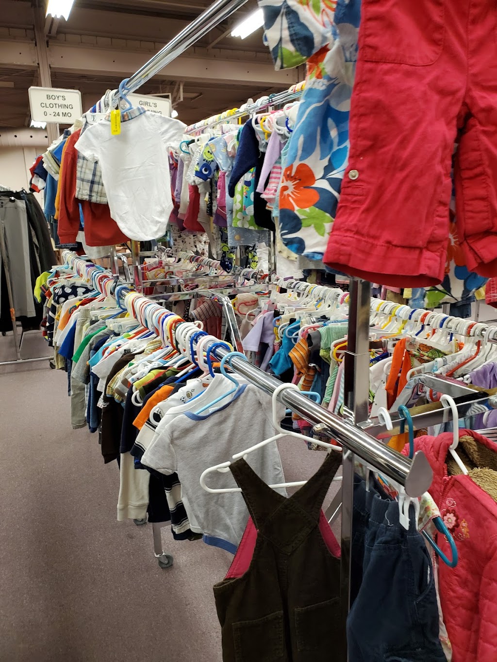 Mission Thrift Store Hamilton | 601 Upper Gage Ave, Hamilton, ON L8V 4J7, Canada | Phone: (905) 383-0004