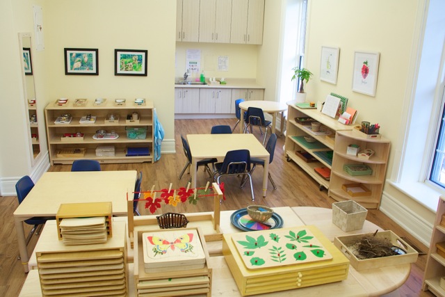 Tanglewood School | 1072 Tanglewood Ct, Oakville, ON L6L 5H7, Canada | Phone: (905) 849-3614