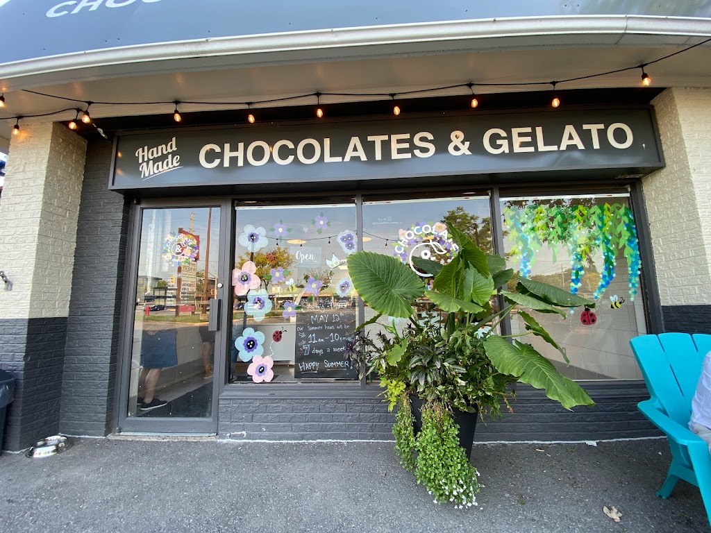 Chocolate & Company | 14834 Yonge St, Aurora, ON L4G 1N2, Canada | Phone: (905) 503-0285