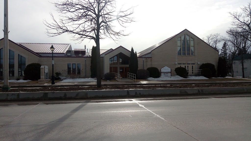 Steinbach Evangelical Mennonite Church | 422 Main St, Steinbach, MB R5G 1Z5, Canada | Phone: (204) 326-6572