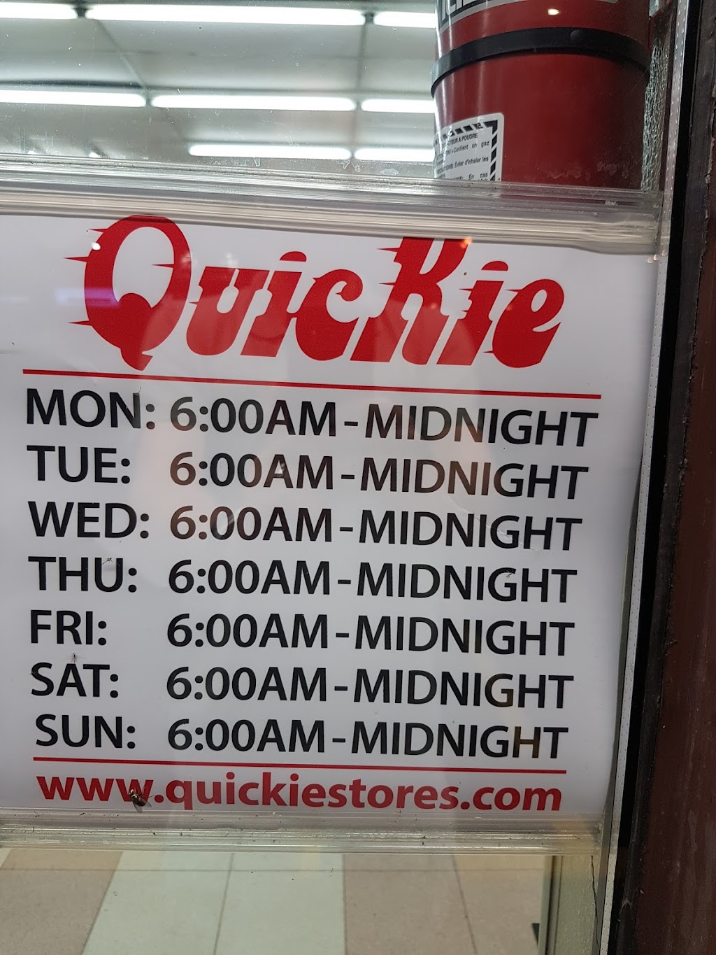 Quickie Bank | 1166 Bank St, Ottawa, ON K1S 3X7, Canada | Phone: (613) 730-1113