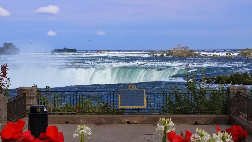 Table Rock Welcome Centre | 6650 Niagara Pkwy, Niagara Falls, ON L2G, Canada | Phone: (905) 358-3268